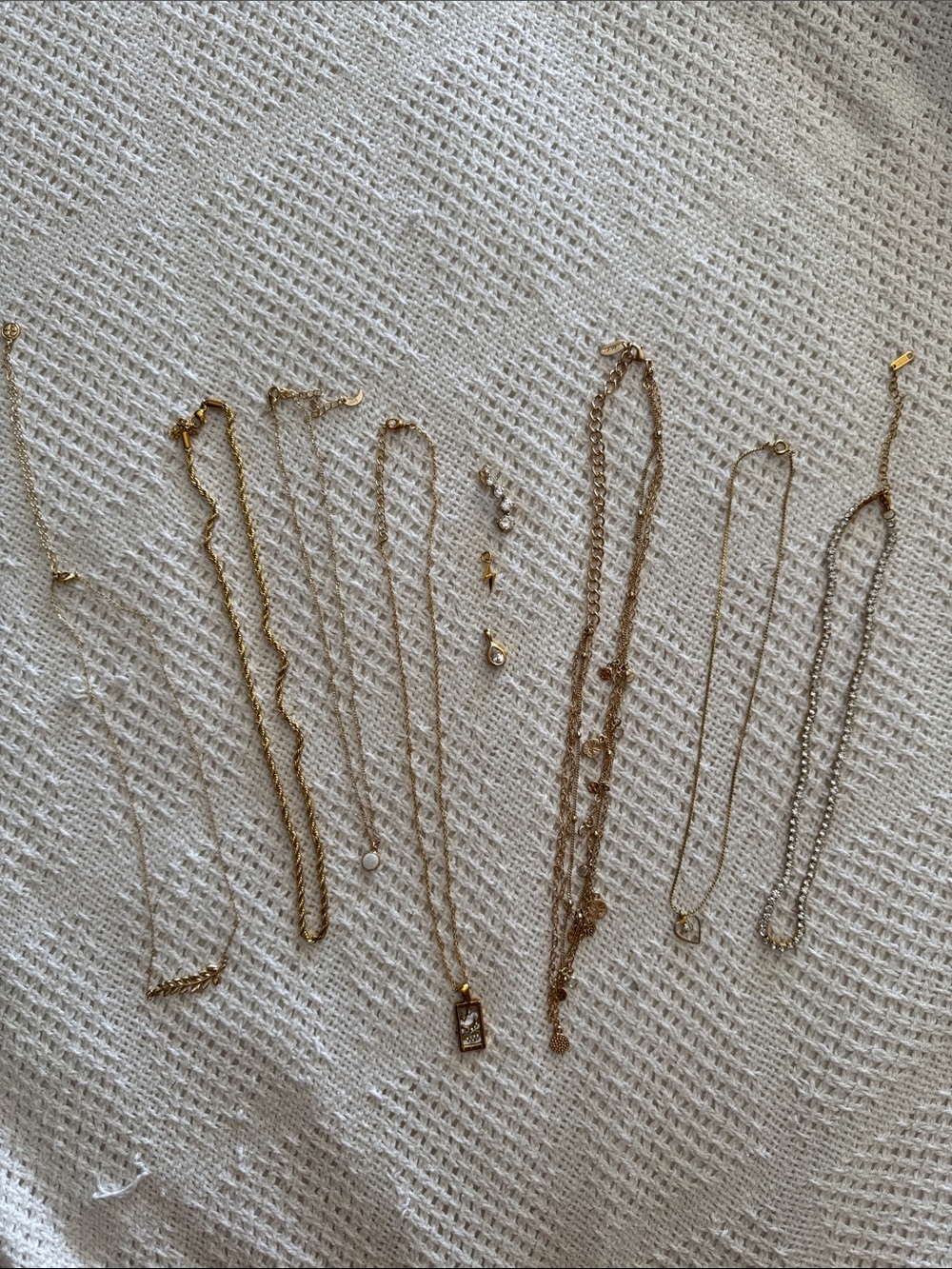 Gold Necklace lot - 10 pieces Women's Jewelry